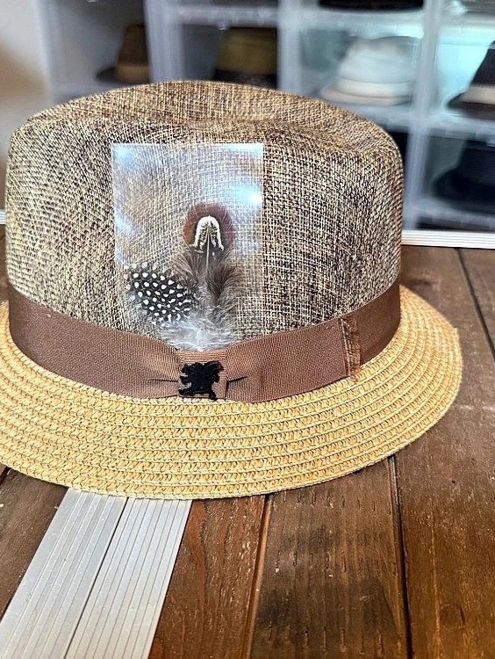 Stacy Adams Fedora Hat Brown Tan Feather Paper Braid Medium 55cm